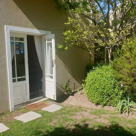 フランシュホーク Garlick House Bed & Breakfast エクステリア 写真